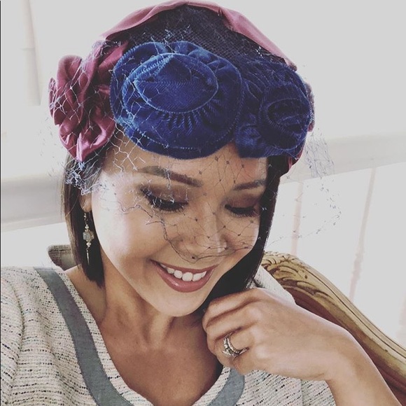 Meet your Posher, Van - Picture 1 of 1